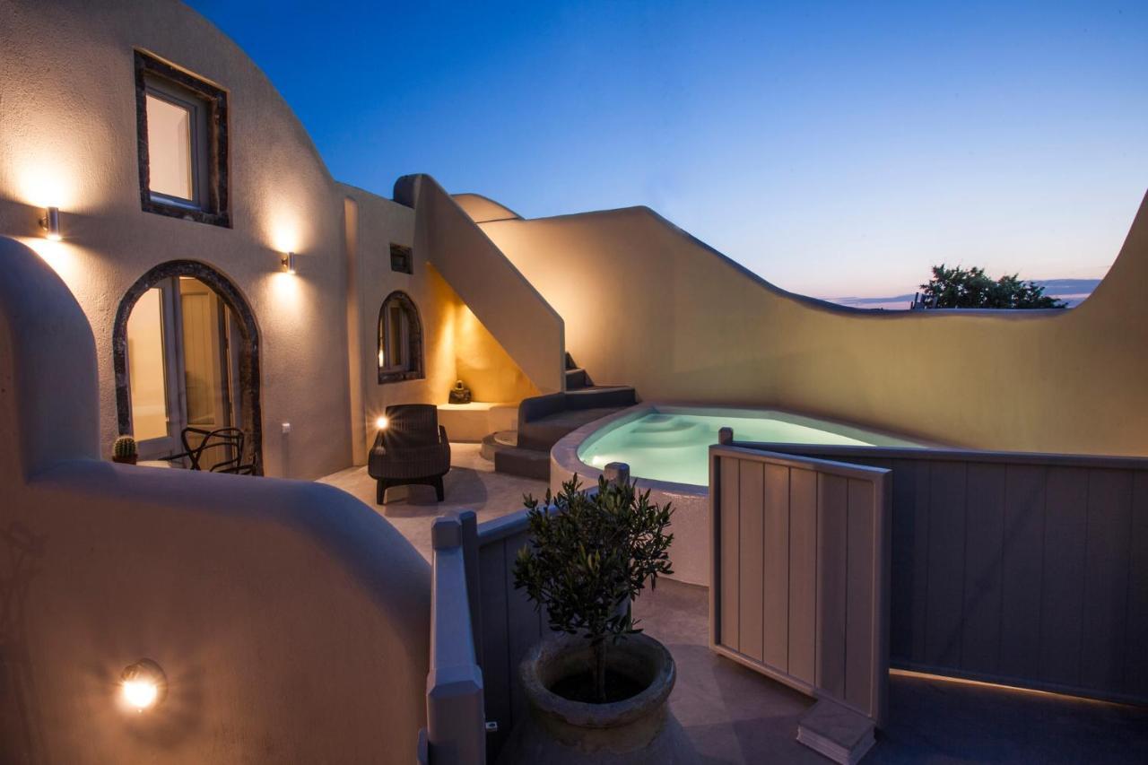 Cupola Suites Oia  Exterior photo