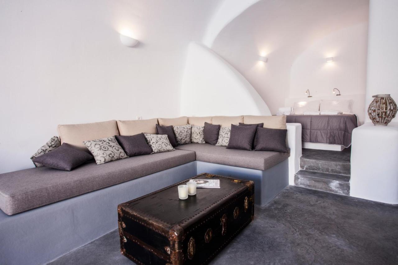Cupola Suites Oia  Exterior photo