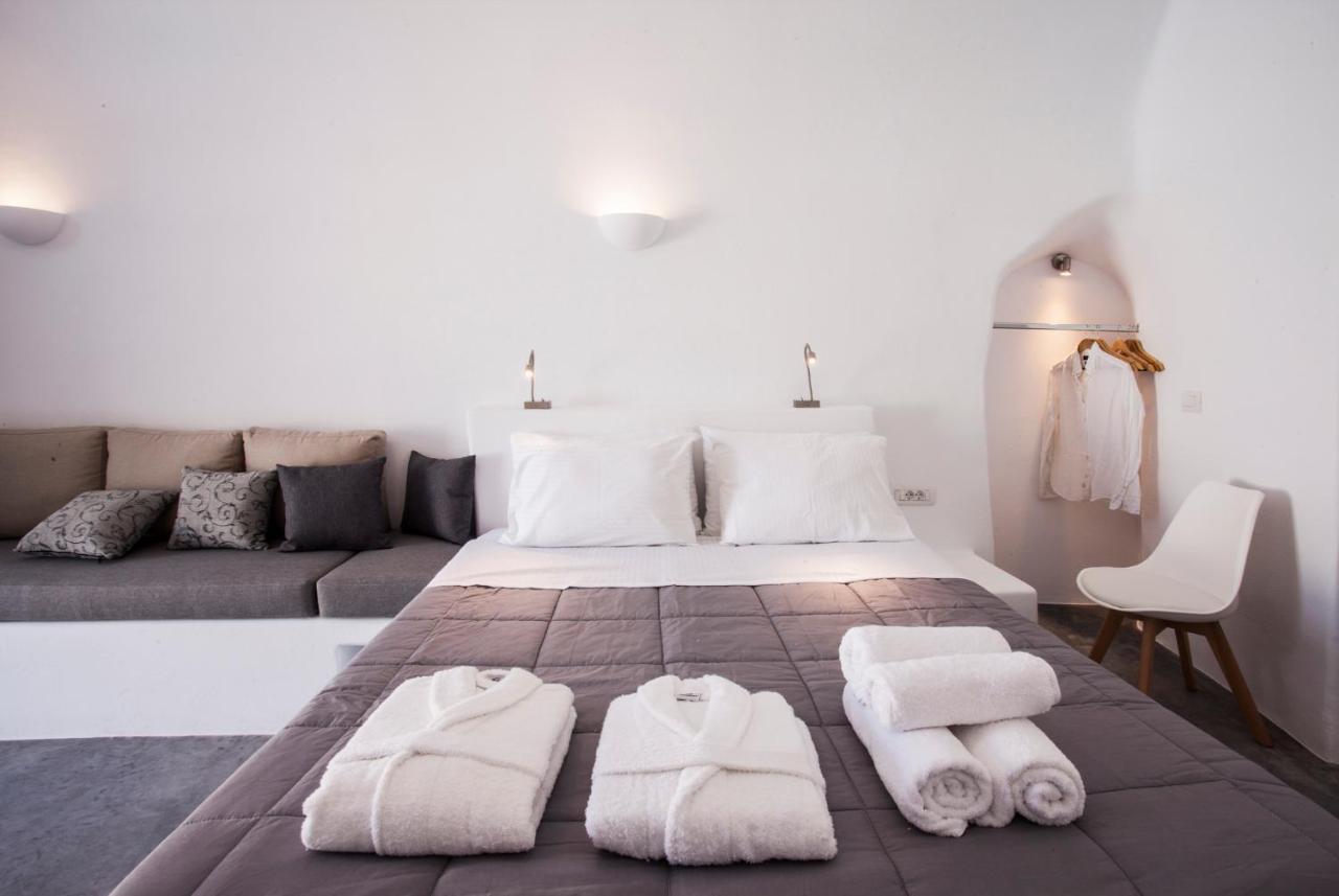 Cupola Suites Oia  Exterior photo