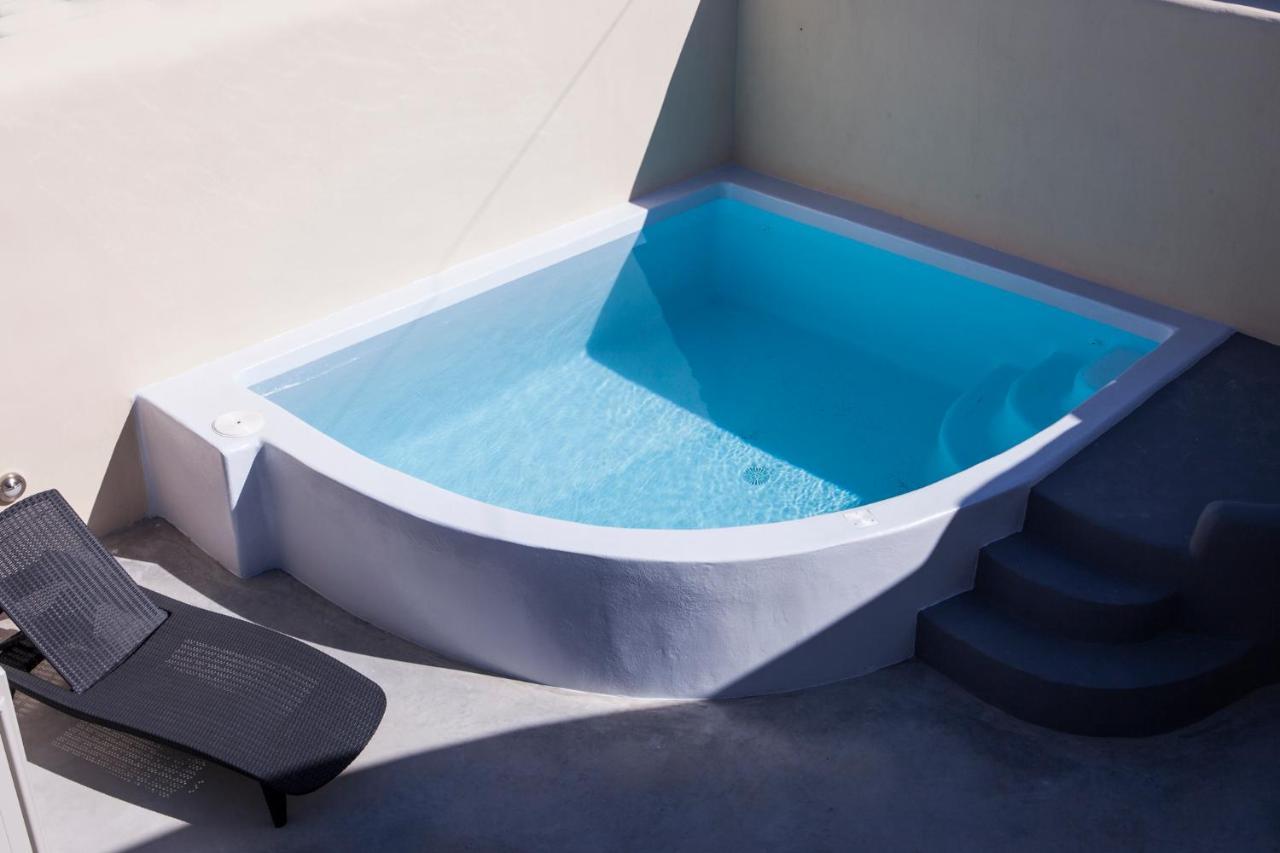 Cupola Suites Oia  Exterior photo